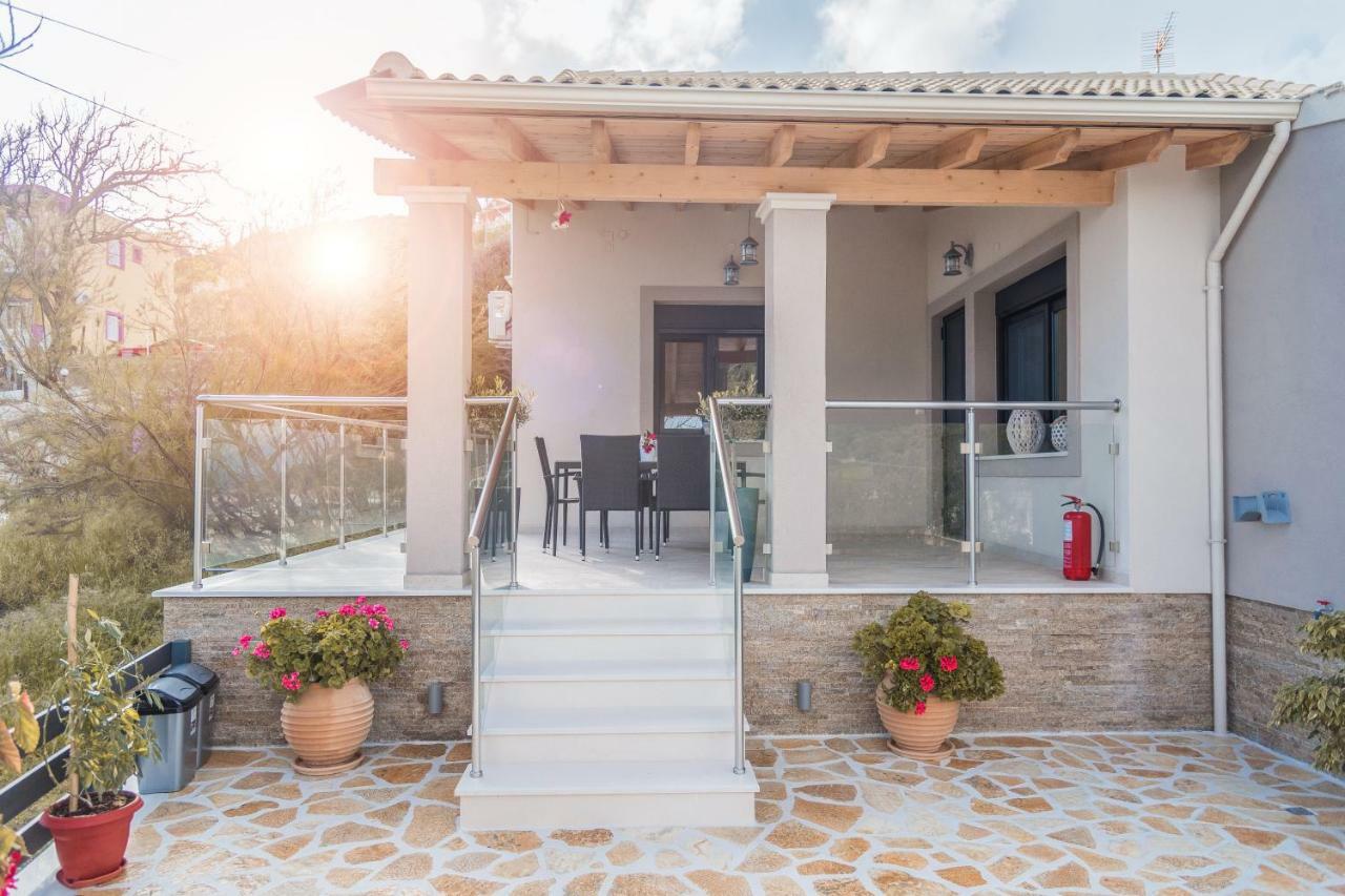 Villa Aelia Gardeno Vitaládes Buitenkant foto